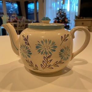 Vintage Sadler England Teapot